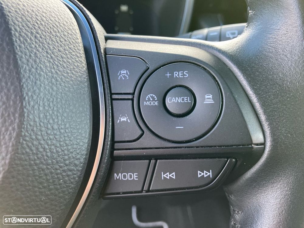 Toyota Corolla Touring Sports 1.8 Hybrid Comfort Plus - 27
