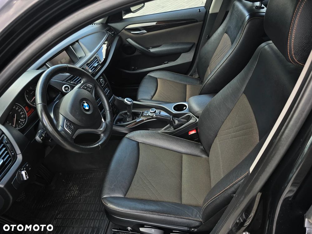 BMW X1 sDrive20i xLine - 22