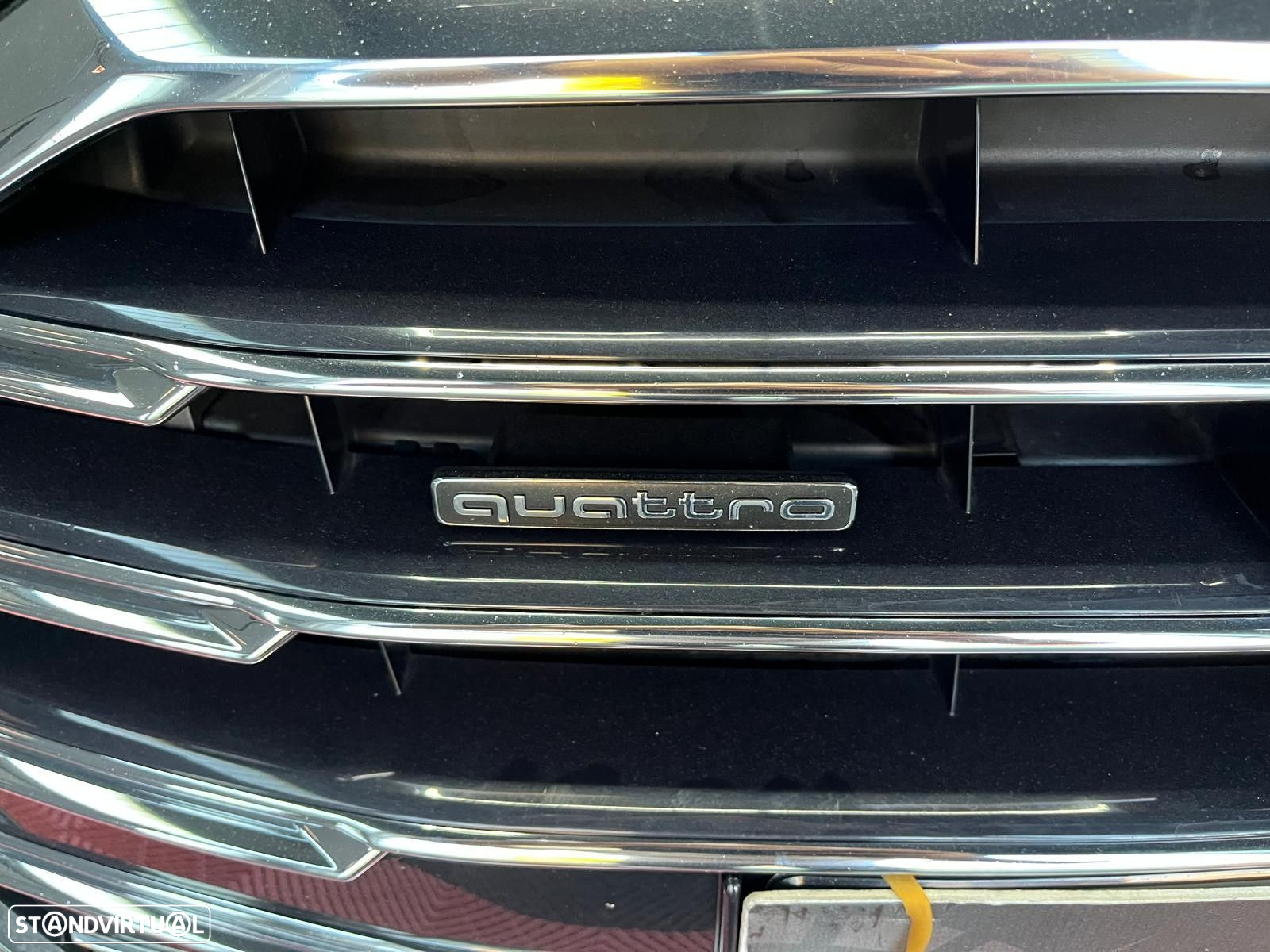 Audi A8 3.0 TDI V6 quattro Tiptronic Longo - 32