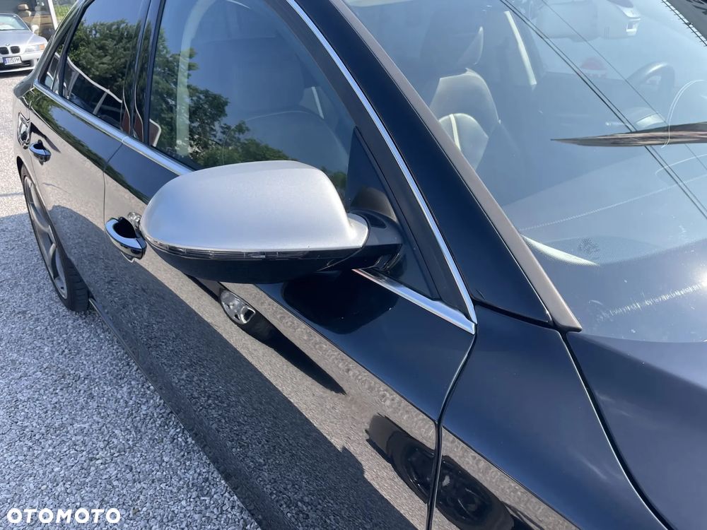 Audi A8 4.0 TFSI Quattro tiptronic - 15