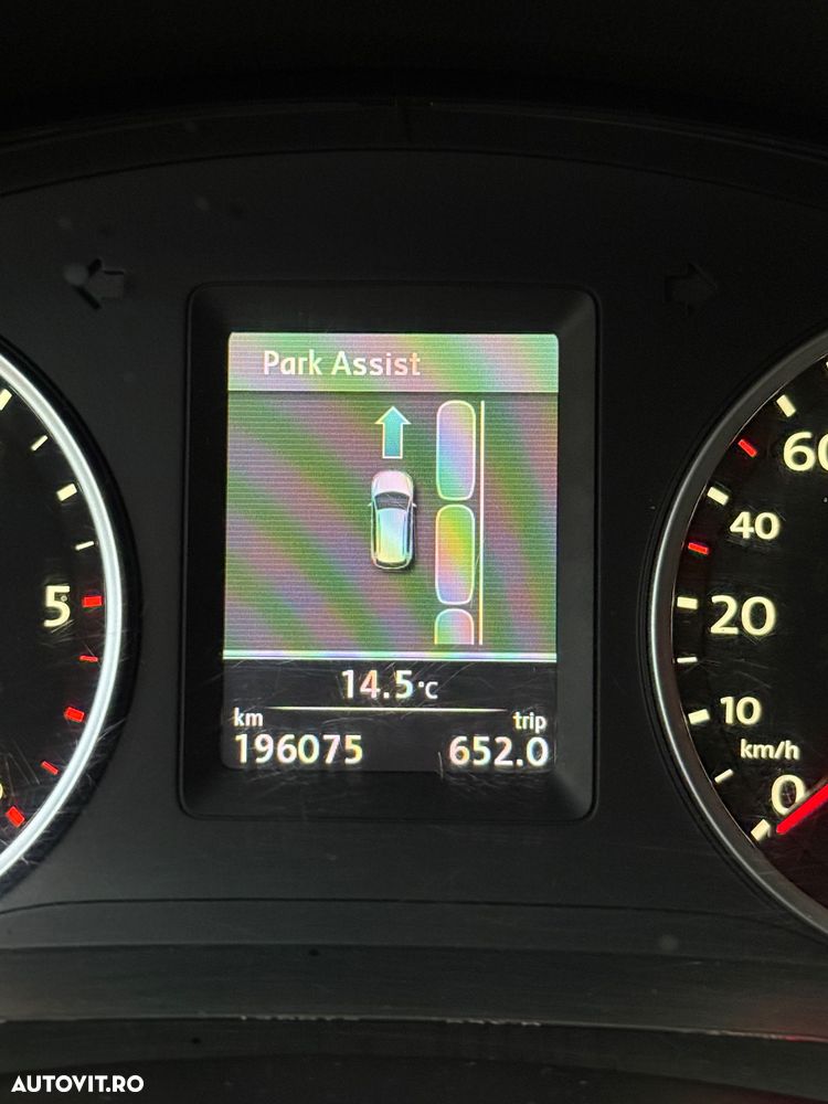 Volkswagen Tiguan 2.0 TDI 4Motion DSG BMT Track & Style - 24