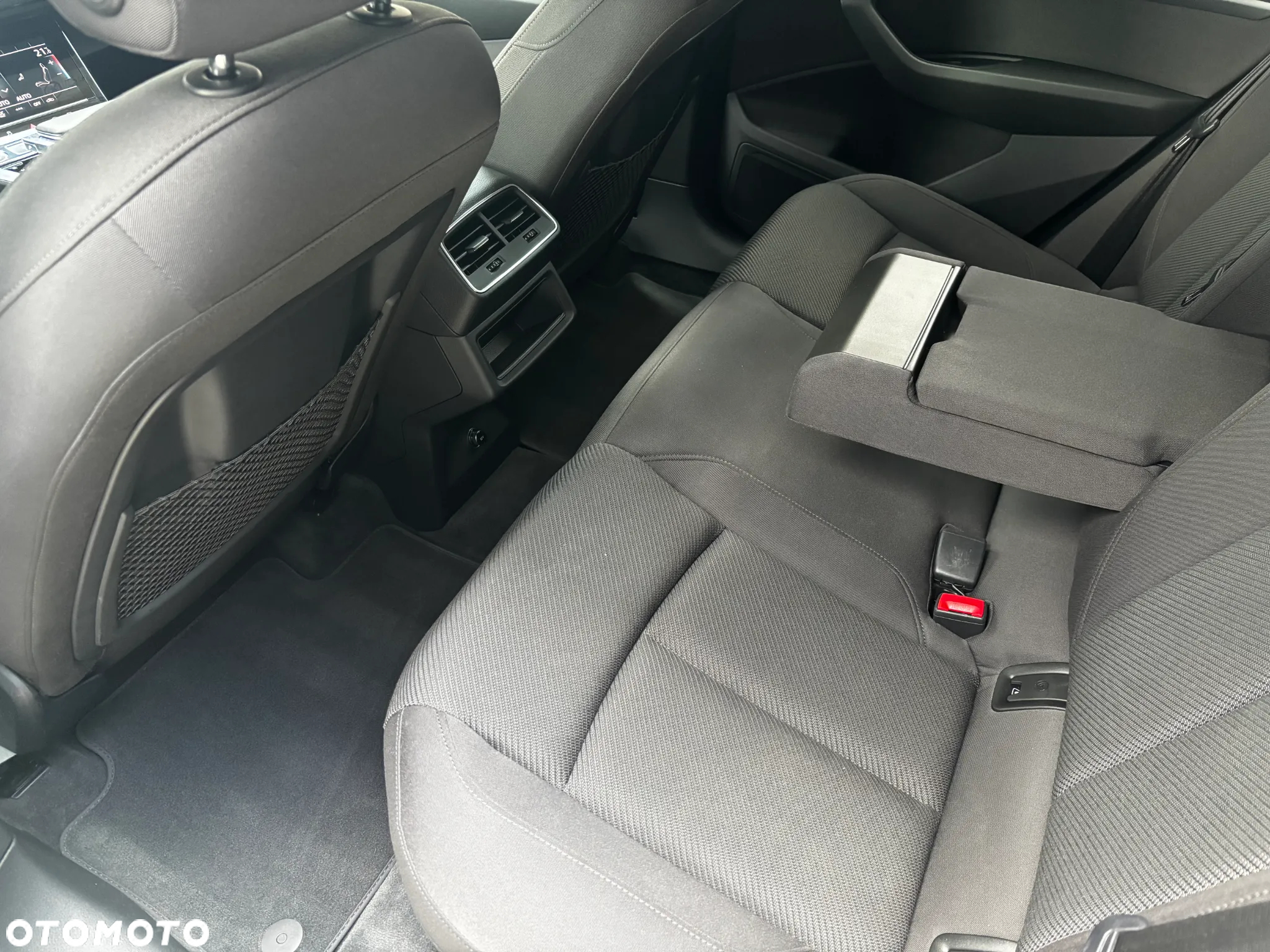 Audi e-tron 50 quattro - 30