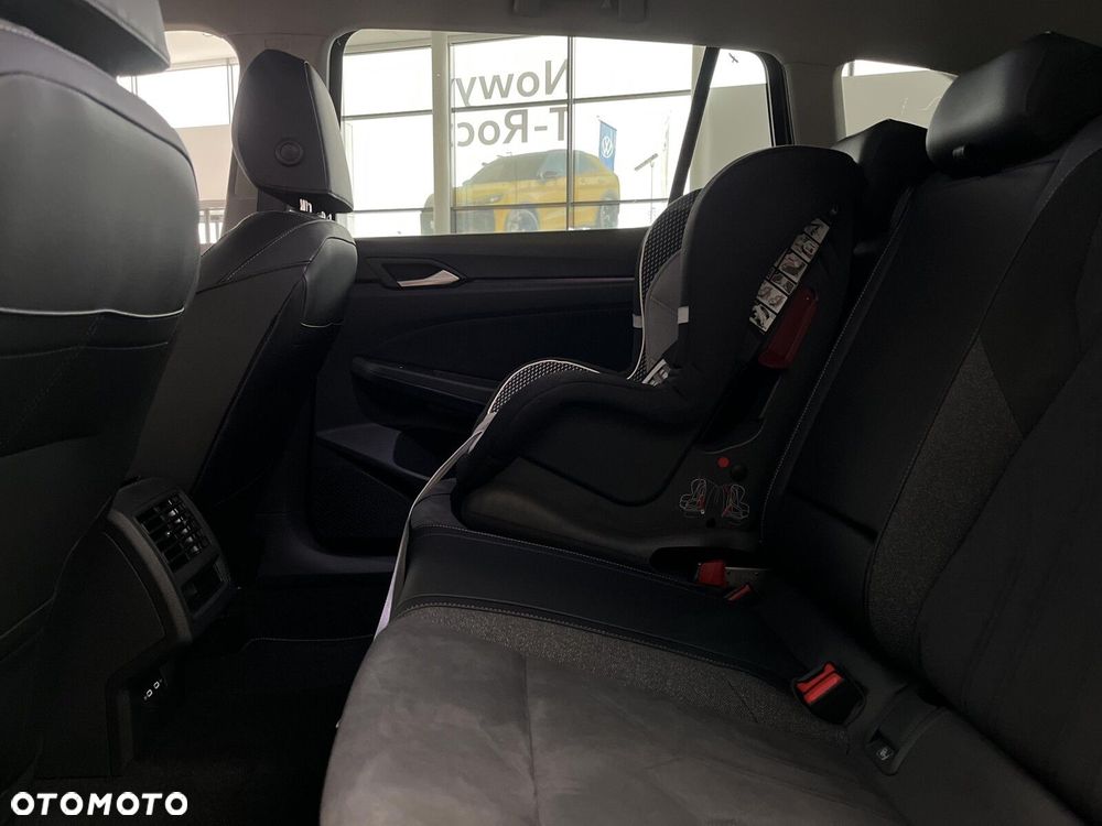 Volkswagen Golf Variant - 30