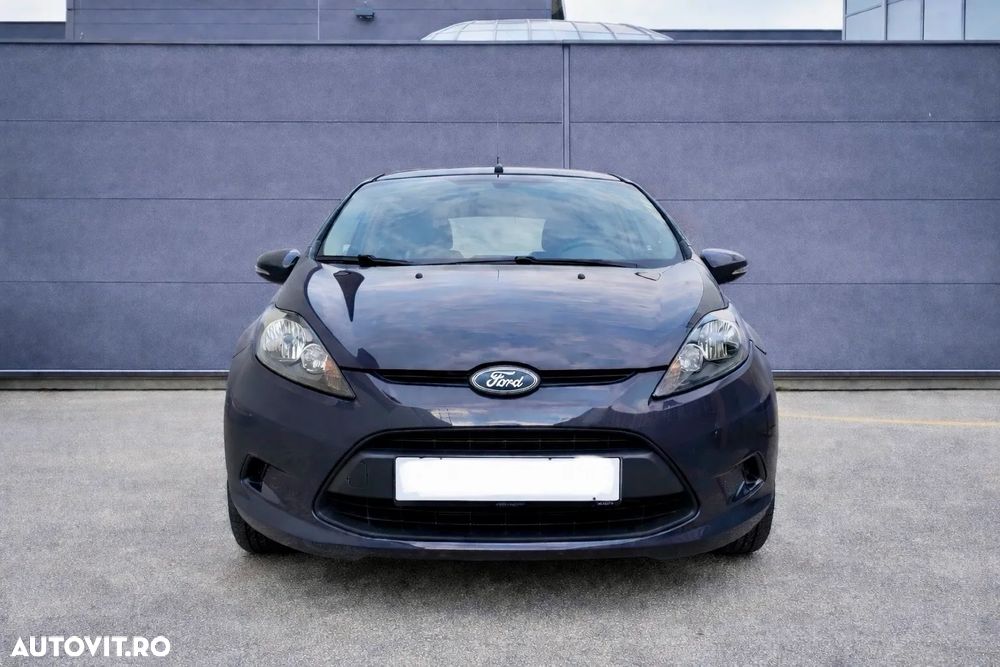 Ford Fiesta 1.6 TDCI Champions Edition - 3