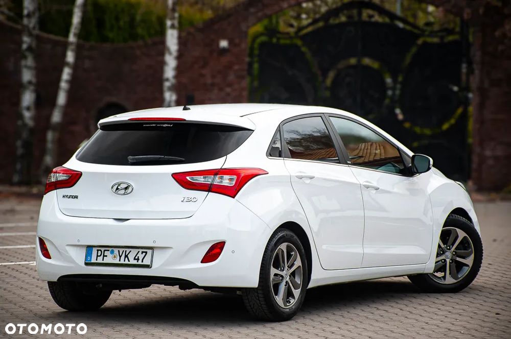 Hyundai i30 1.4 Select - 21