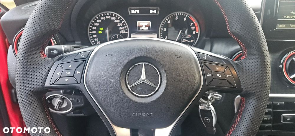 Mercedes-Benz Klasa A 180 (BlueEFFICIENCY) AMG Sport - 33