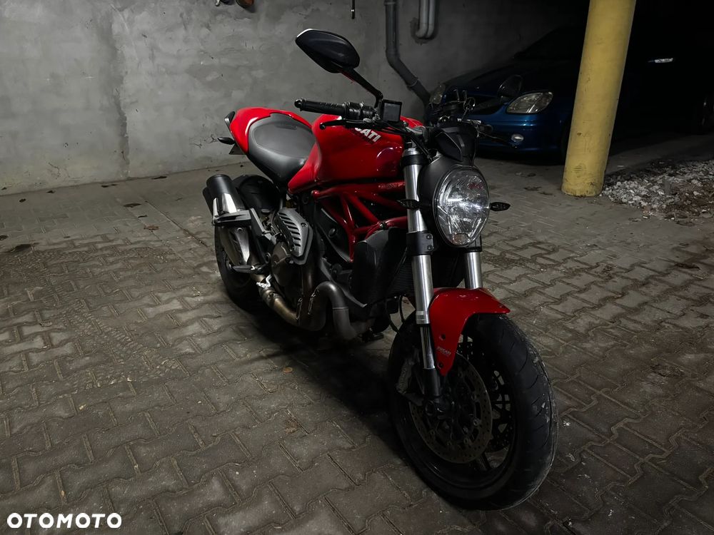 Ducati Monster - 9