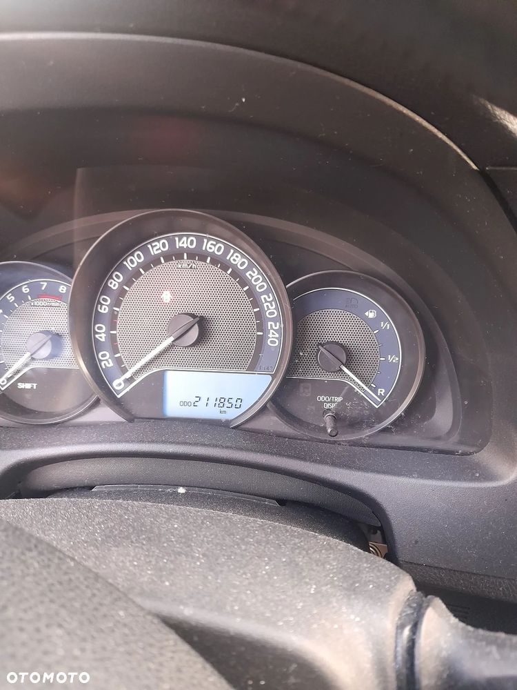 Toyota Auris - 9