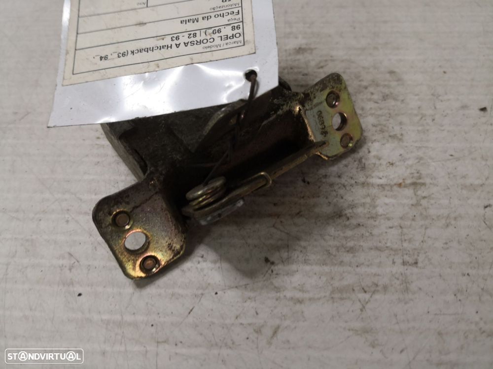 Fecho Da Mala Opel Corsa A Hatchback (S83) - 2