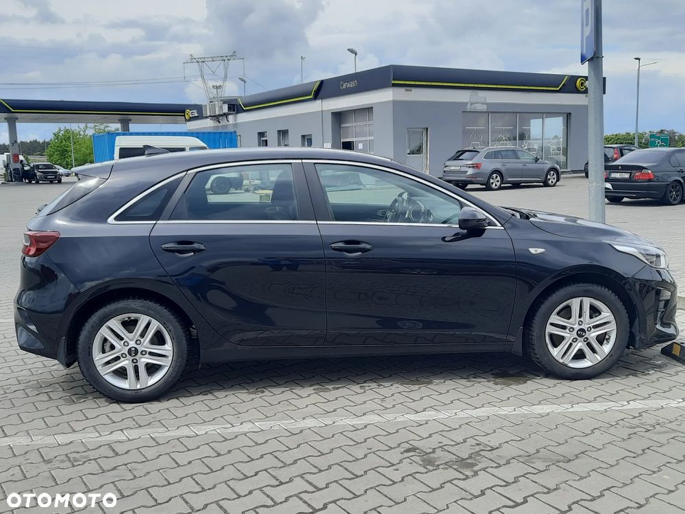Kia Ceed 1.0 T-GDI M - 2