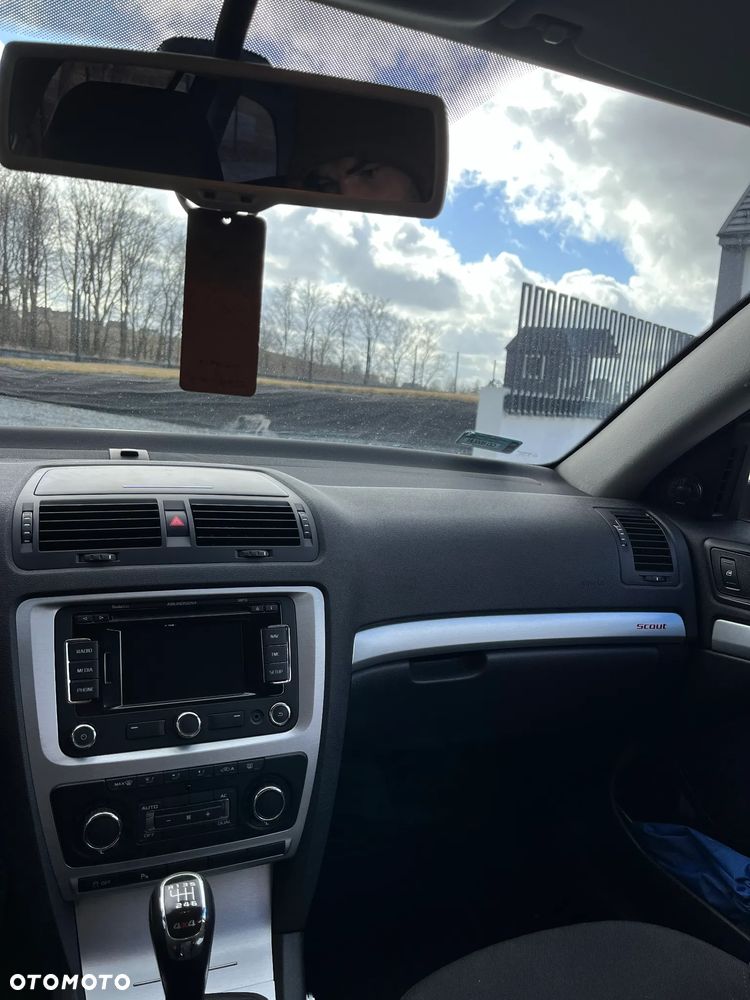 Skoda Octavia 2.0 TDI DPF 4x4 Scout - 9