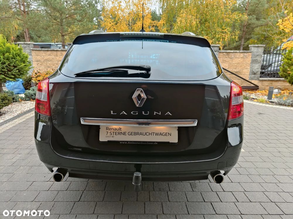 Renault Laguna dCi 150 FAP GT - 29