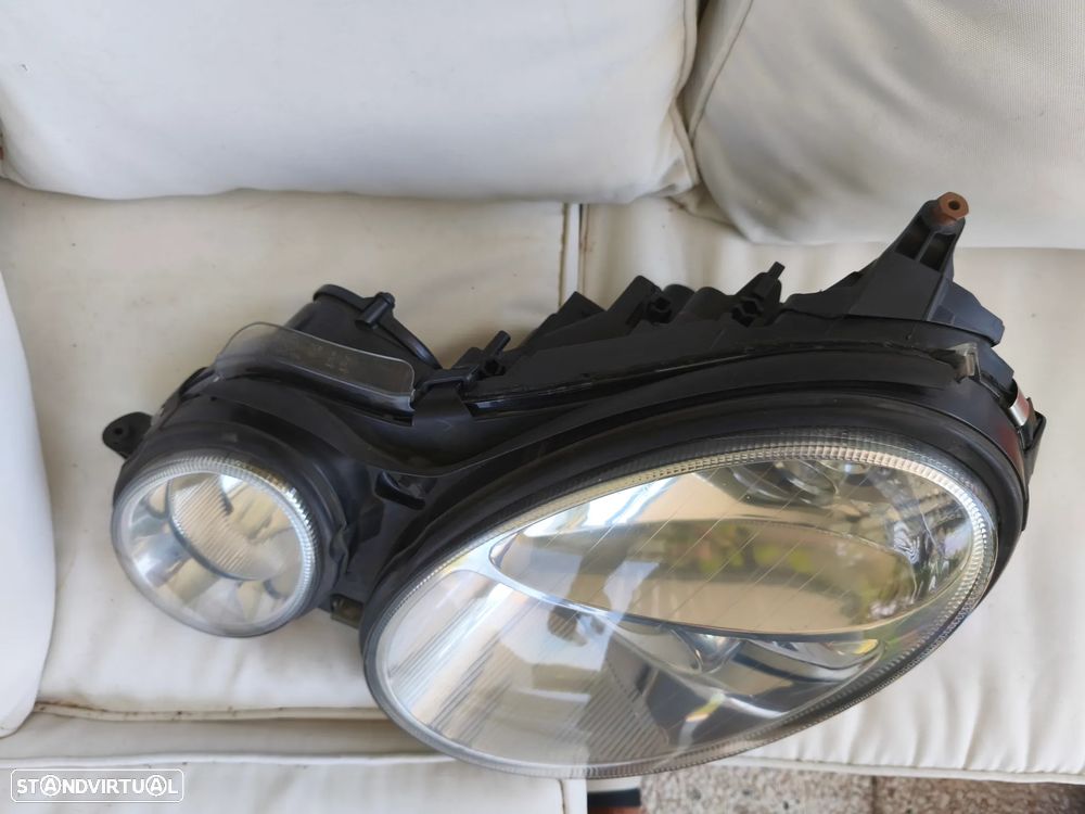 Farol esquerdo Mercedes w211 bi-xenon - 2