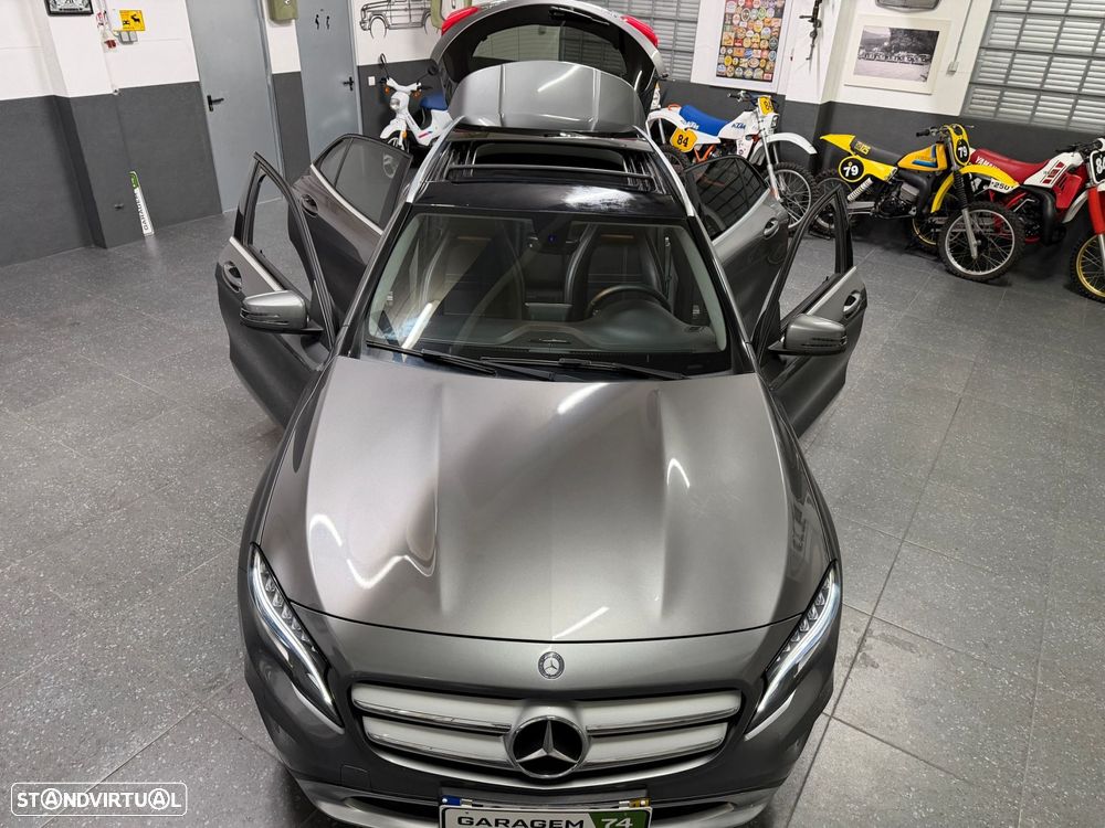 Mercedes-Benz GLA 180 CDI Urban - 11