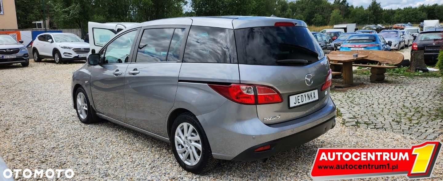Mazda 5 - 5
