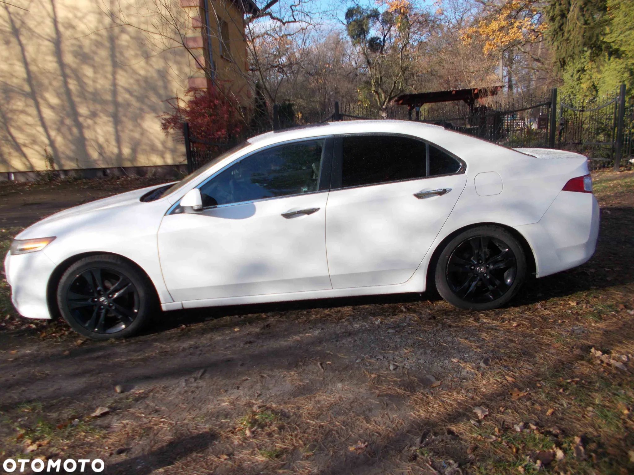 Honda Accord 2.0 Executive - 1