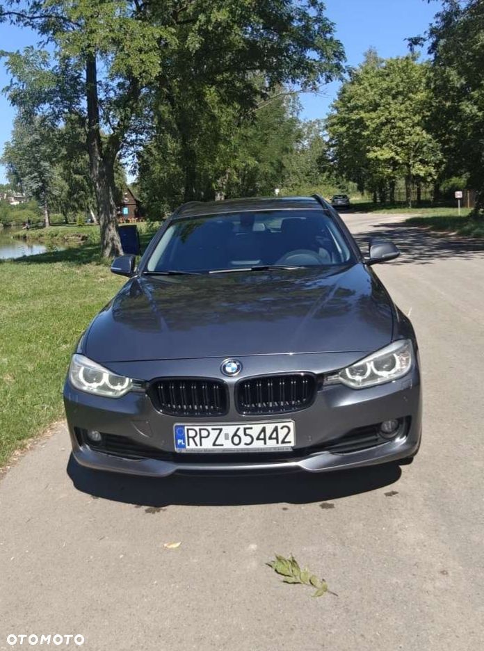 BMW Seria 3 320d - 1