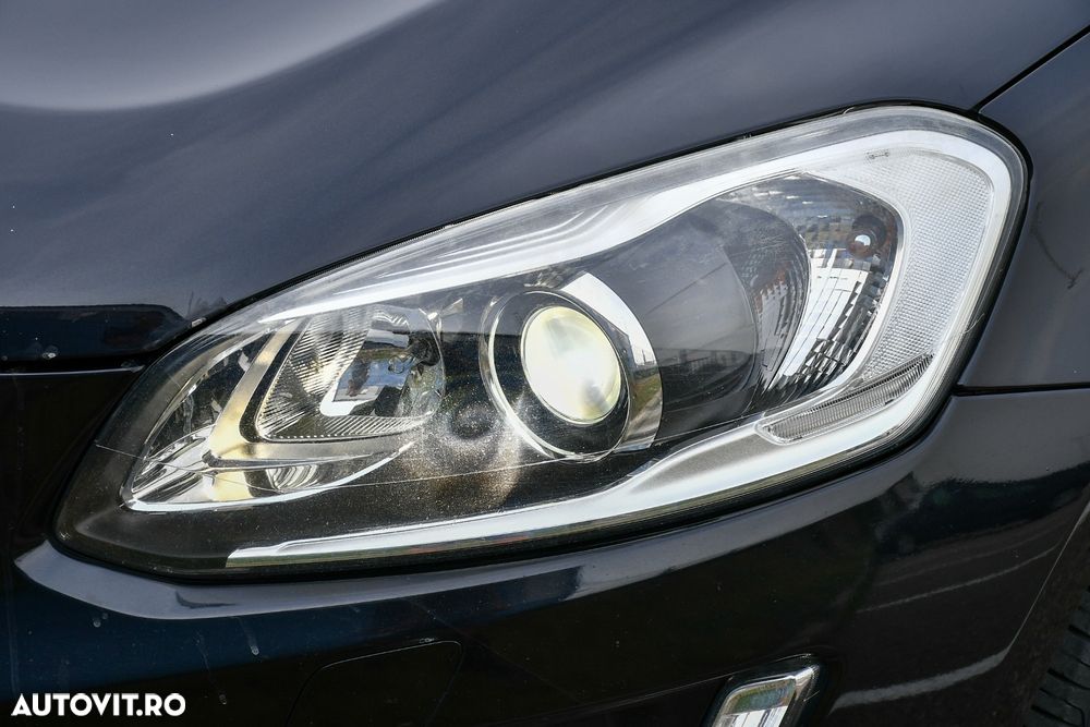 VOLVO XC60 2015 — imagine 25