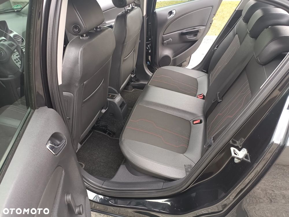 Opel Corsa 1.4 16V Color Edition - 12