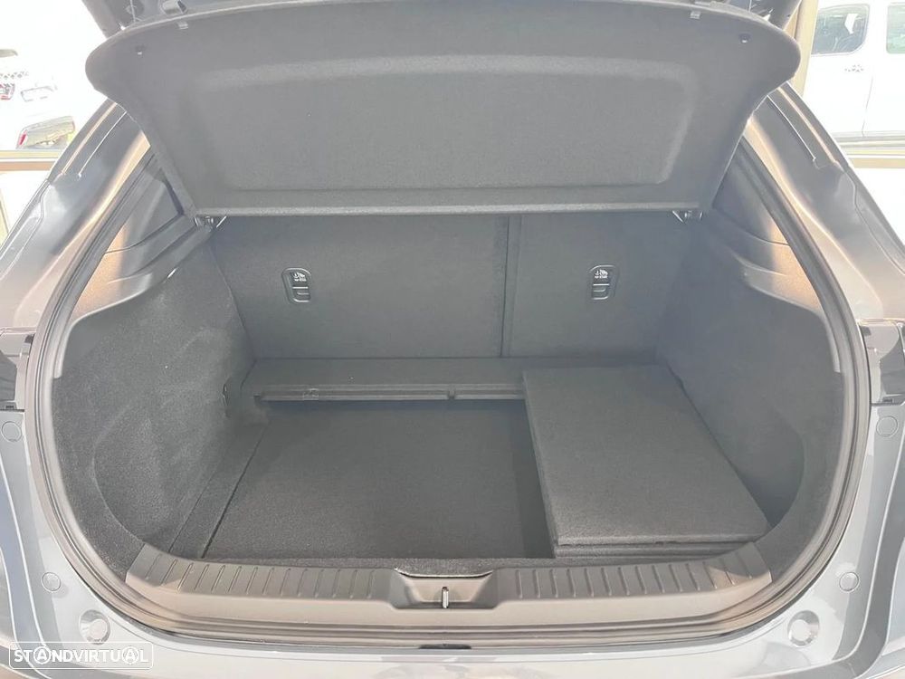 Mazda CX-30 2.0 e-Skyactiv-X Exclusive-line AT - 22