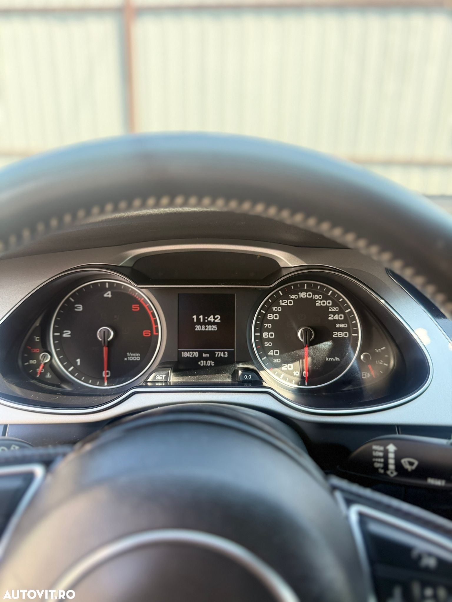Audi A4 Avant 2.0 40 TDI S tronic S Line - 2