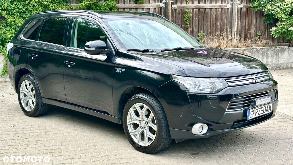 Mitsubishi Outlander 2.0 4WD - 3