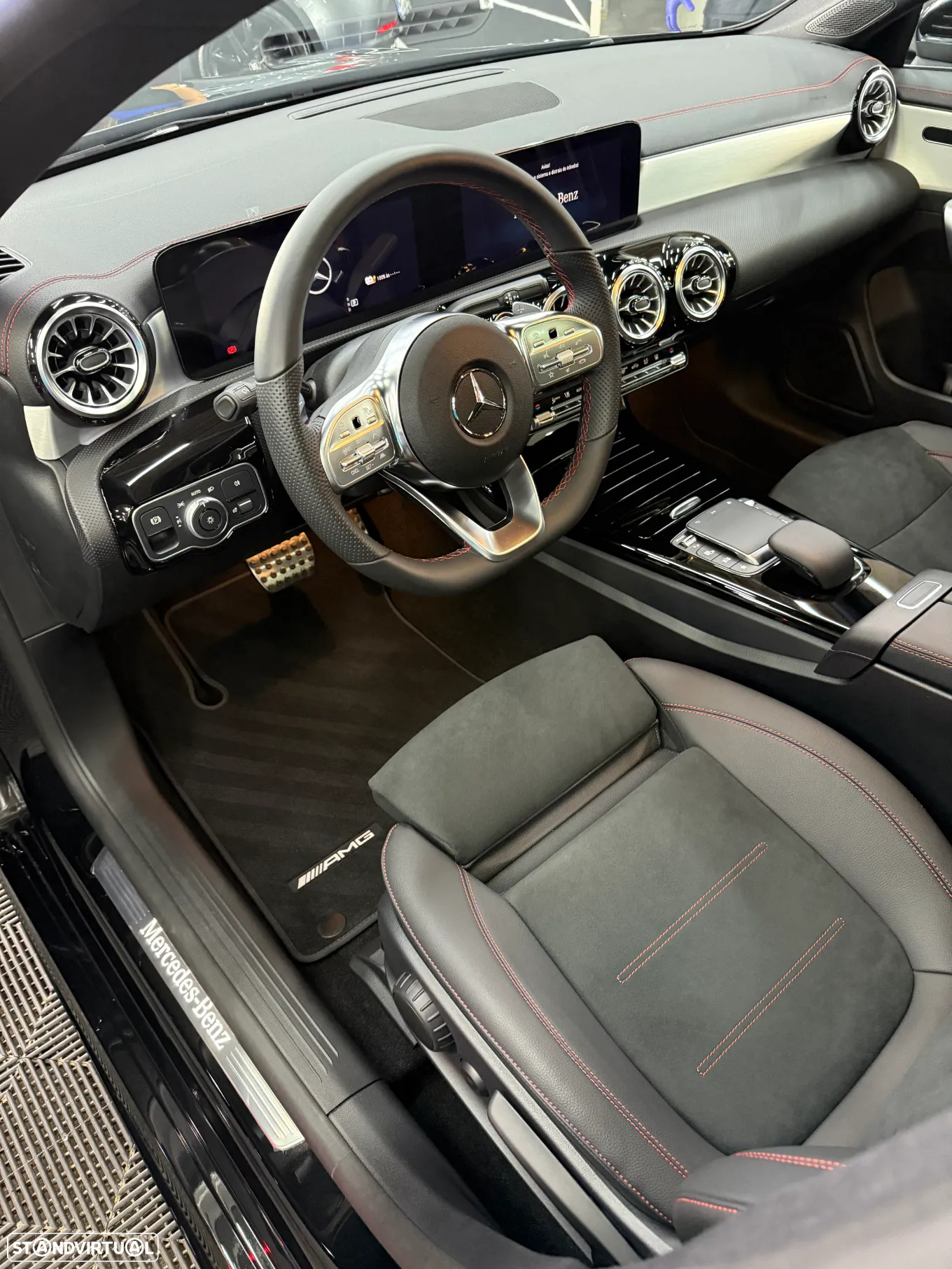 Mercedes-Benz CLA 250 e AMG Line - 12