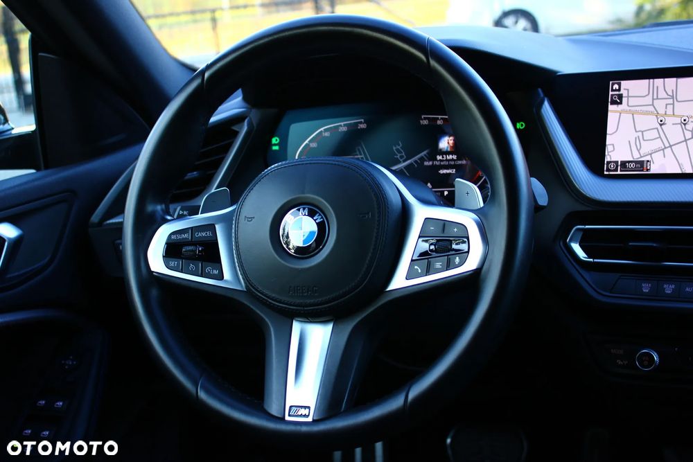 BMW Seria 2 218d M Sport sport - 35