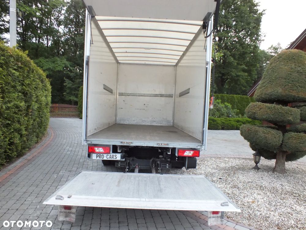 Ford Transit - 26