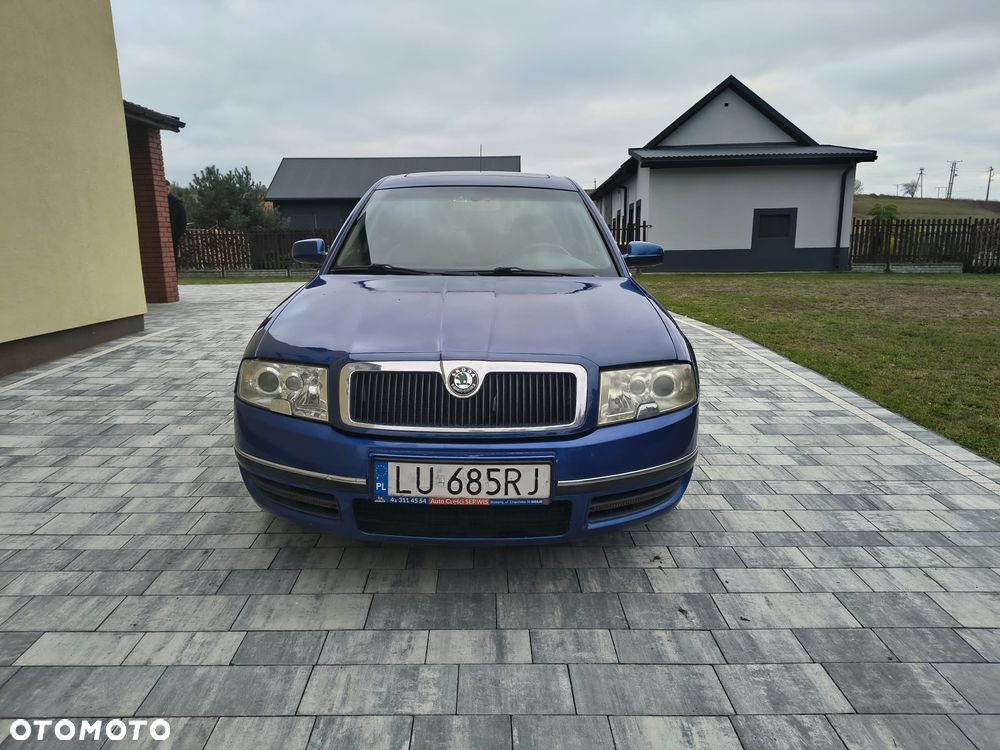 Skoda Superb 2006 photo 3