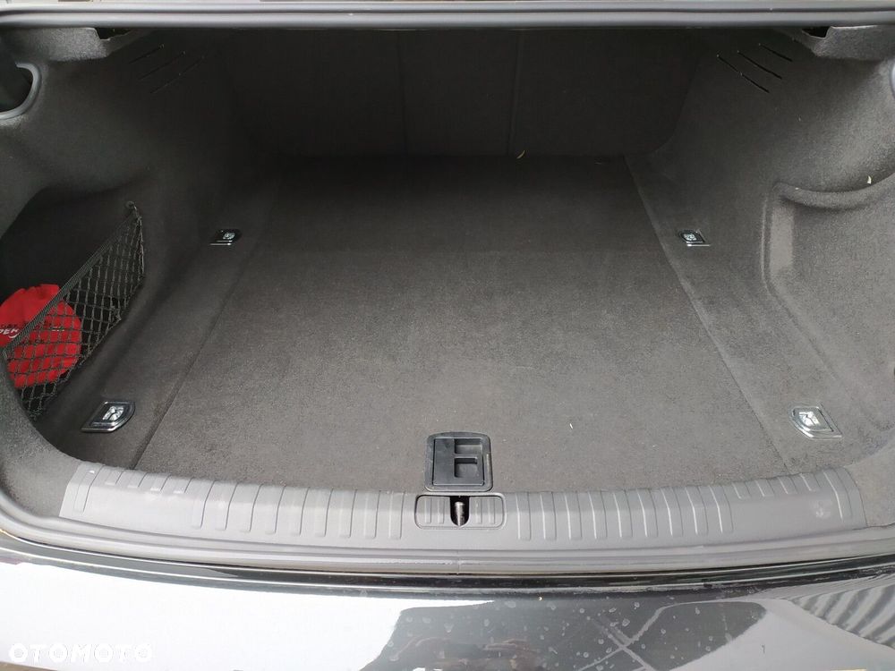 Audi A6 Limousine 40 TDI mHEV S tronic - 35