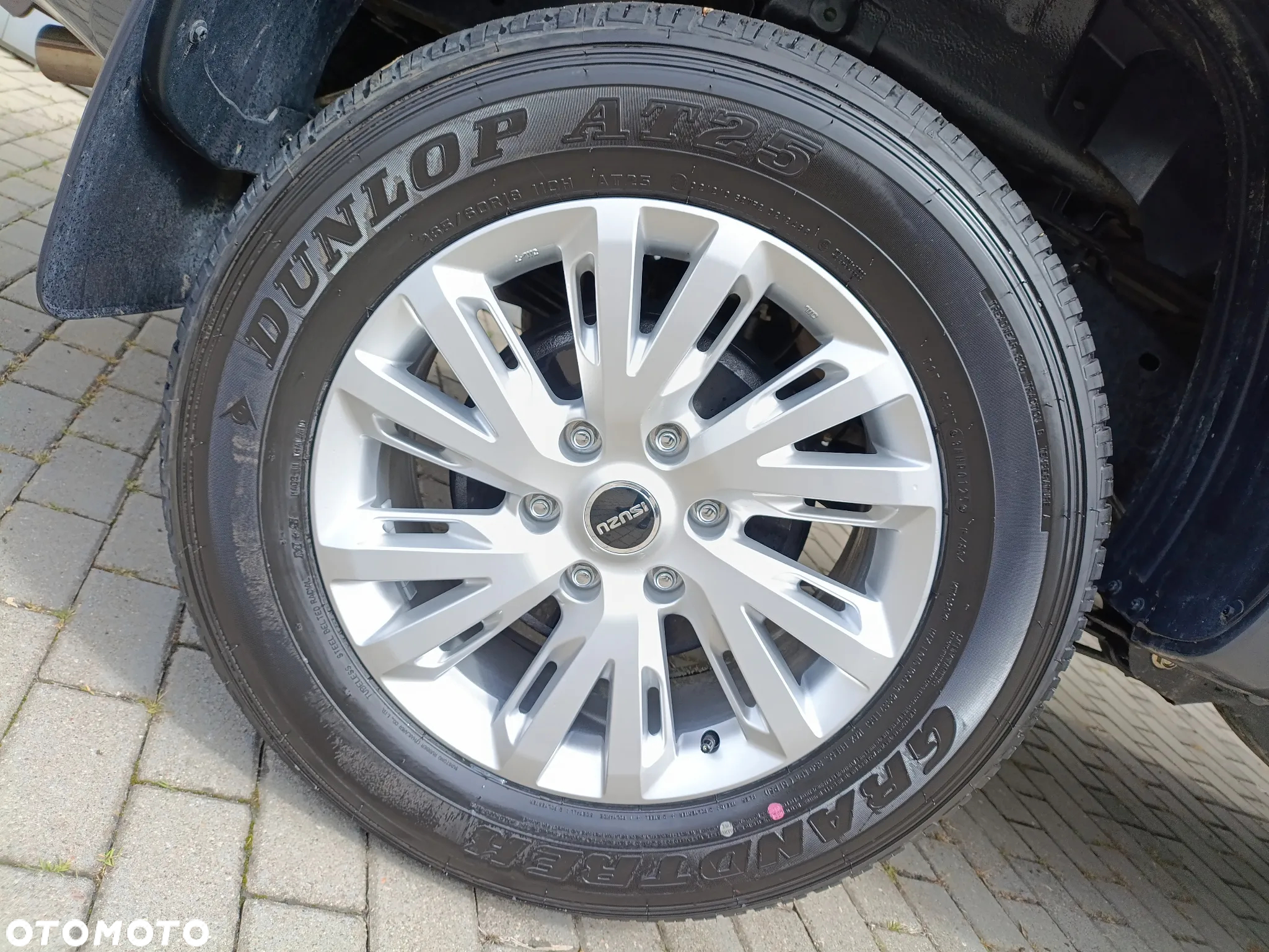 Isuzu D-Max 1.9 EC LS - 14