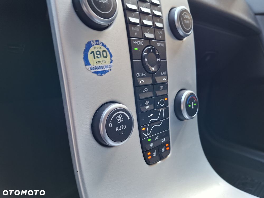 Volvo V50 - 9