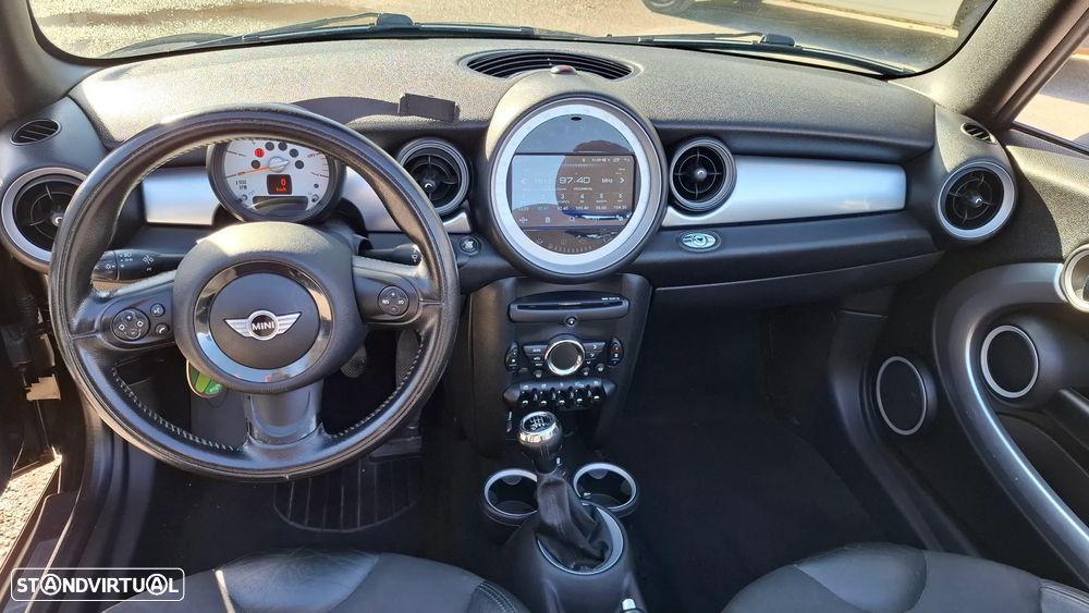 MINI Cabrio Cooper D - 10