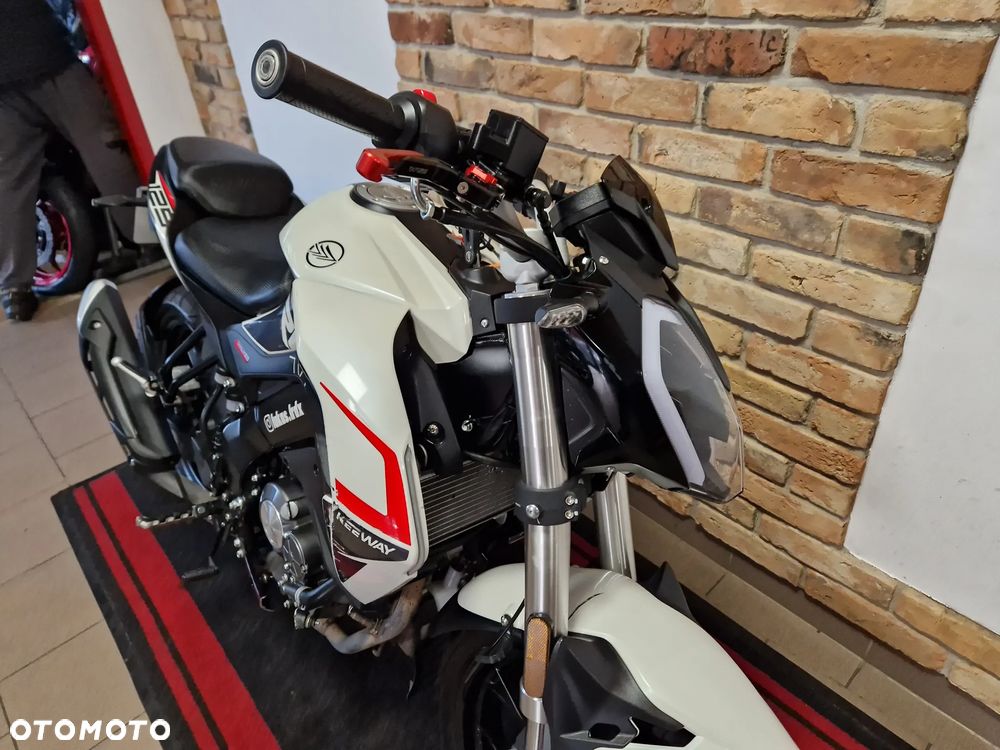 Keeway RKF - 15