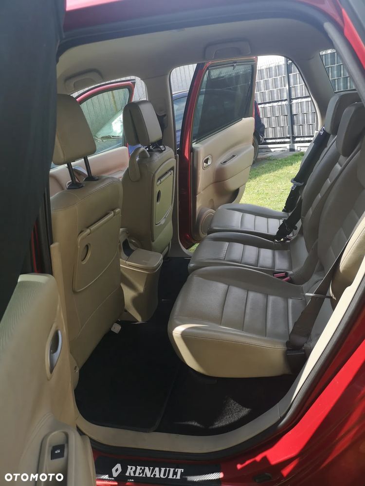Renault Scenic 1.5 dCi Confort Privilege - 10
