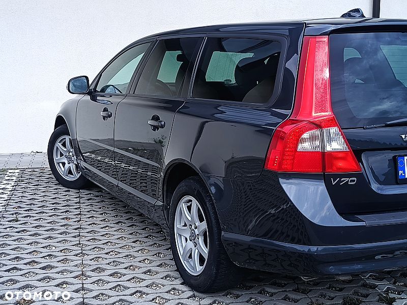 Volvo V70 D5 DPF Momentum - 16