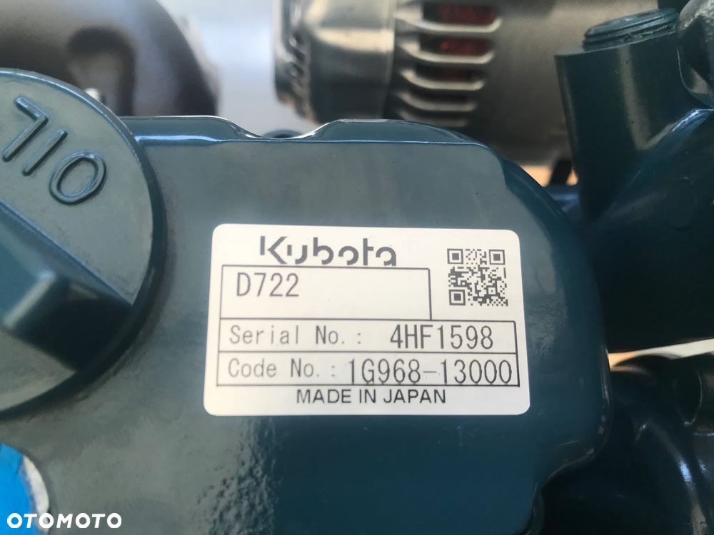 SILNIK KUBOTA D722 14000zł netto - 11