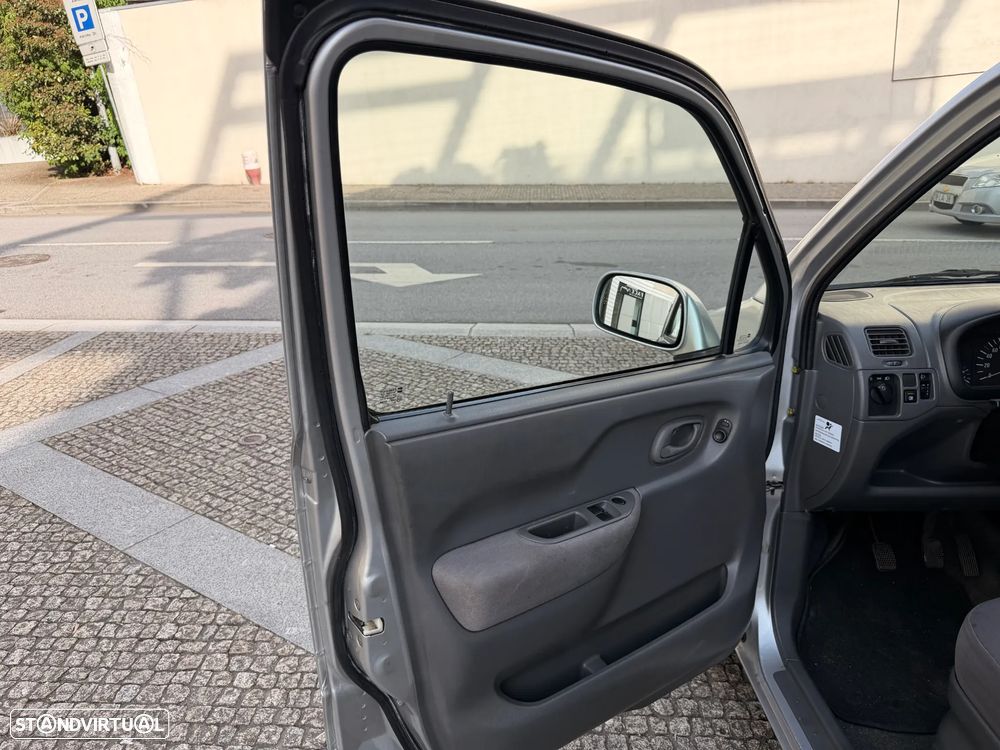 Opel Agila 1.0 12V Comfort - 8