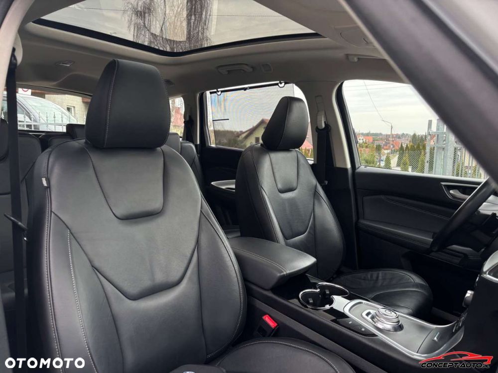 Ford S-Max - 25