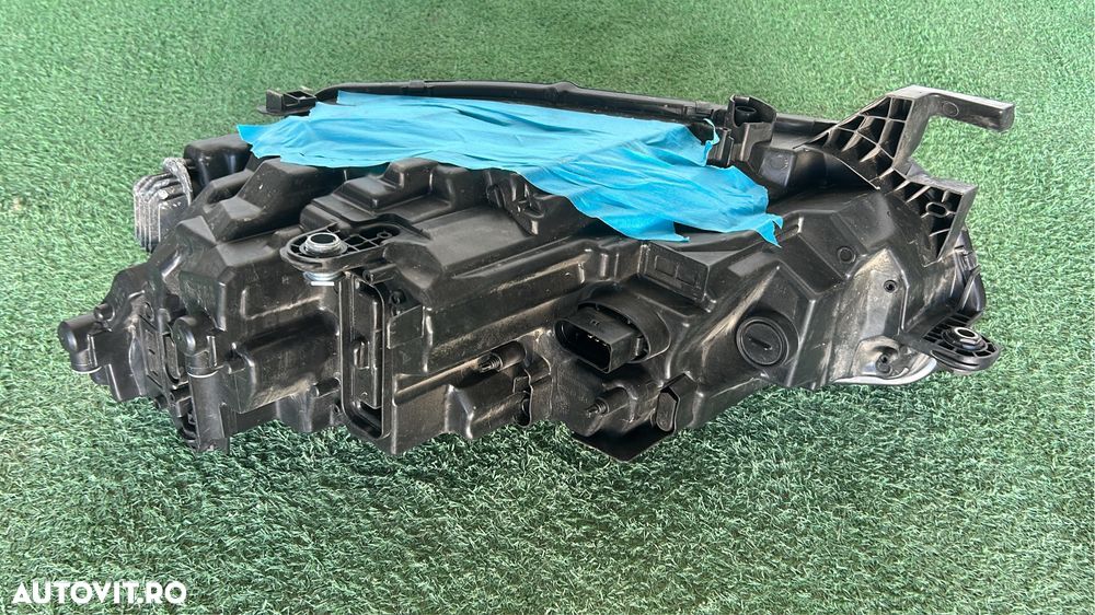 Far dreapta Skoda Octavia 4 crystal lighting - 5