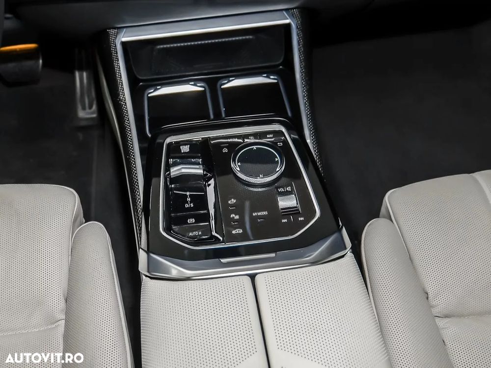 BMW Seria 7 - 17