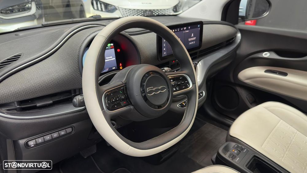 Fiat 500e La Prima - 24