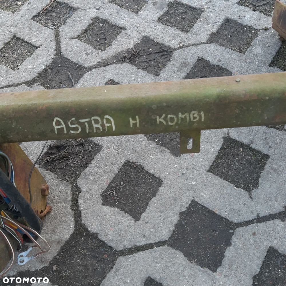 Hak Holowniczy Wiązka Astra III H Kombi - 2