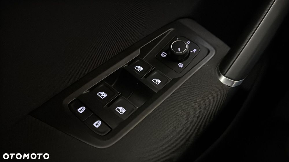 Volkswagen Touran 2.0 TDI BMT Highline DSG - 27