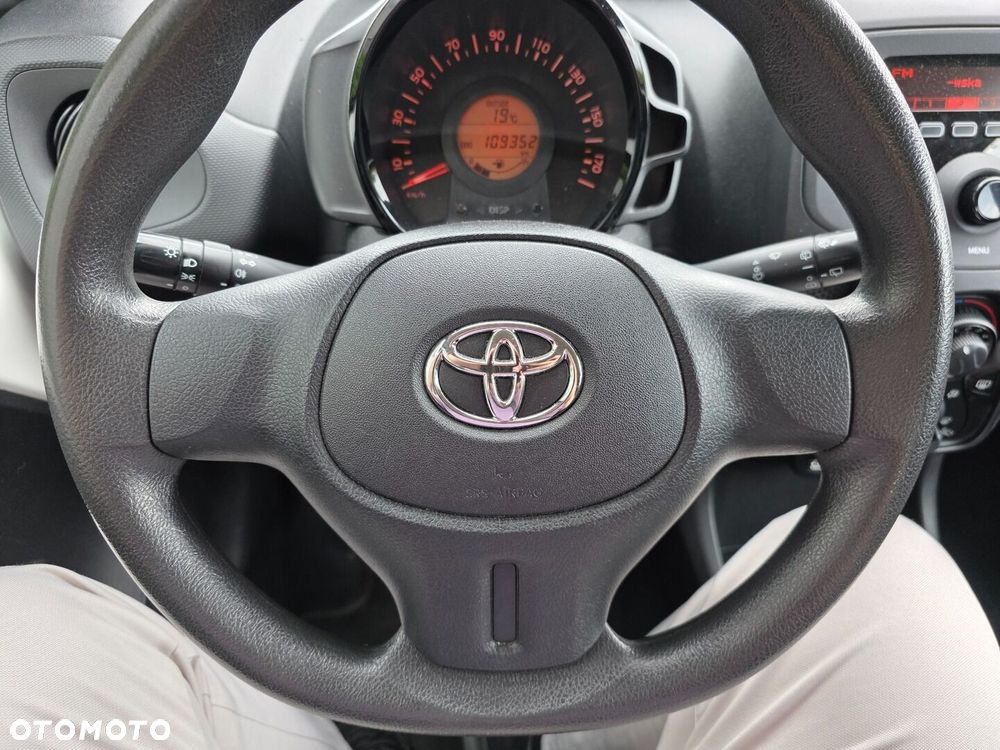Toyota Aygo - 11