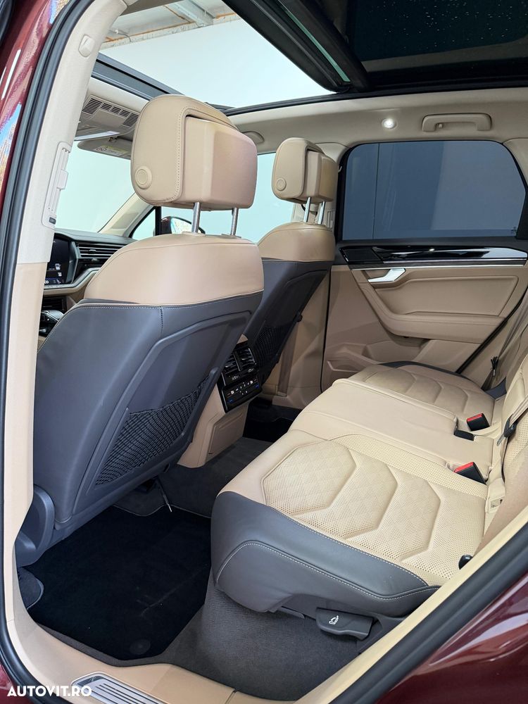 Volkswagen Touareg V6 TSI eHybrid PHEV Elegance - 18