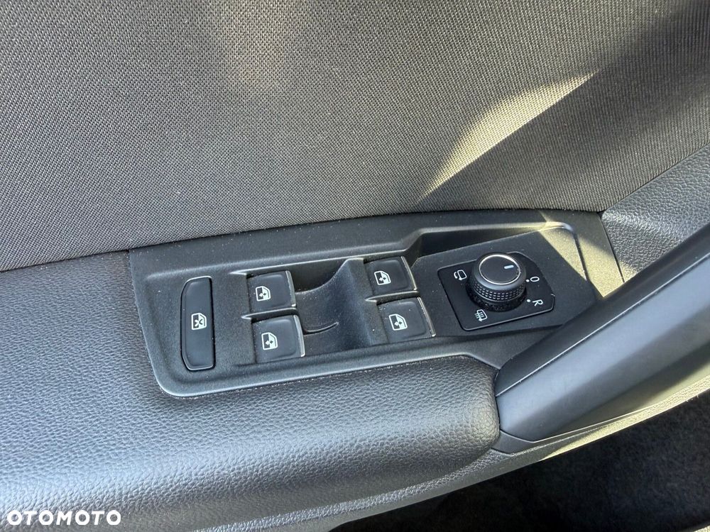Volkswagen Tiguan - 22