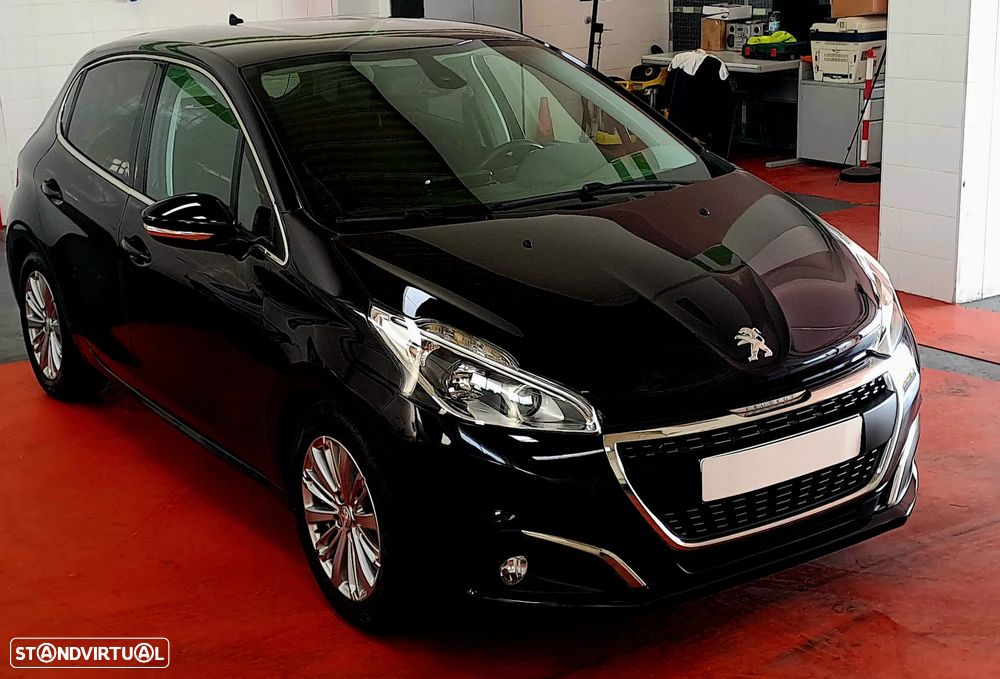 Peugeot 208 1.6 BlueHDi Allure - 14