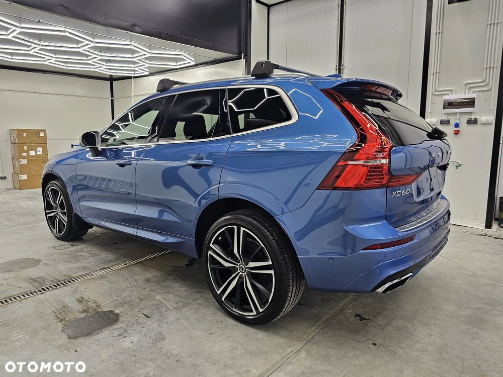 Volvo XC 60 T6 AWD Geartronic Momentum - 16